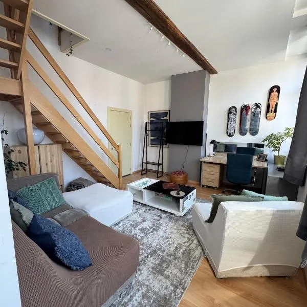 Gallait Suites Heart of Tournai，位于图尔奈的酒店