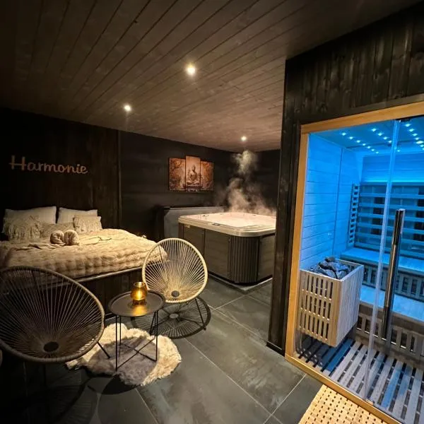 Wooden SPA, hotel v destinaci Hradec Králové