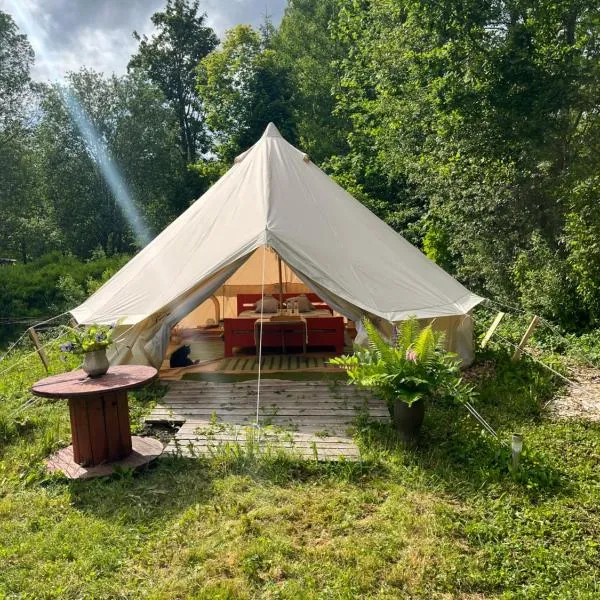 Glämping Jantsu talus, hotel v destinaci Pilka