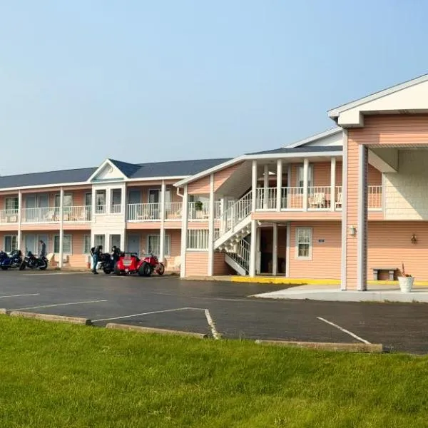 Great Lakes Inn Mackinaw City, хотел в Макино Сити