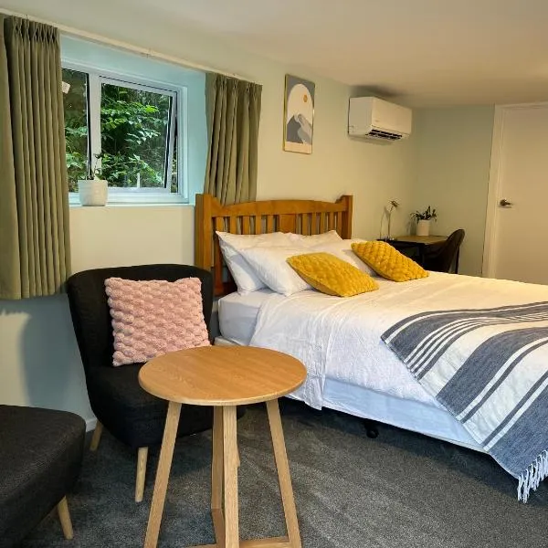 Brand New Guest House in Kenmure Dunedin, Hotel in Dunedin