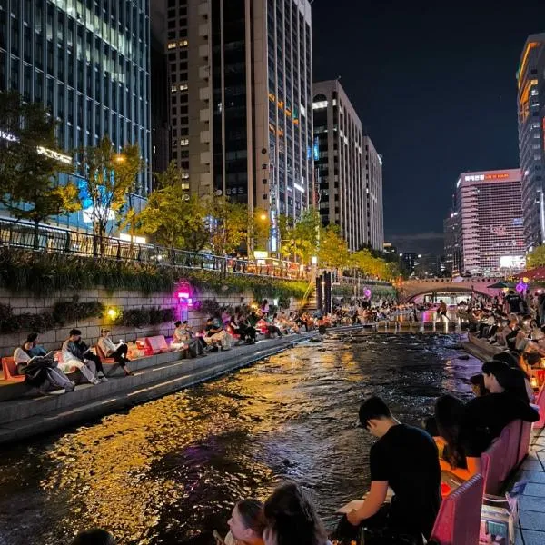 Dreaming Hostel Sinchon Hongdae，首爾的飯店