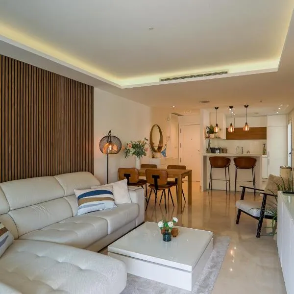 Luxury penthouse San Pedro, hotel en Marbella