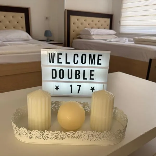 Double17 Apartaments, hôtel à Gjirokastër