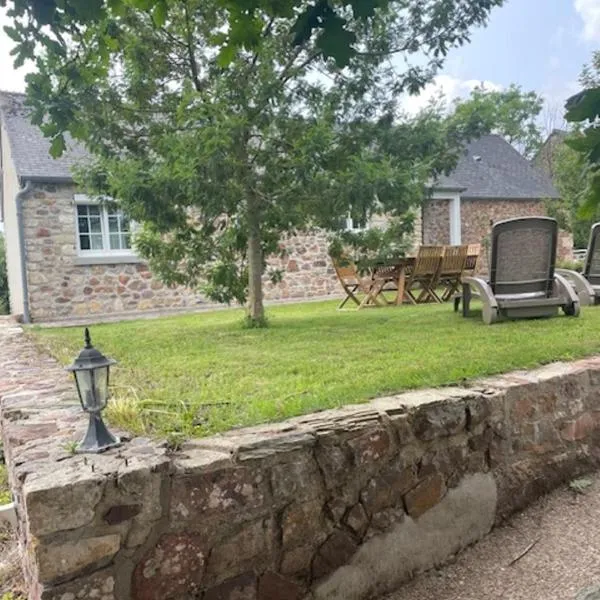 Gîte à la campagne，L'Etang-Bertrand的飯店