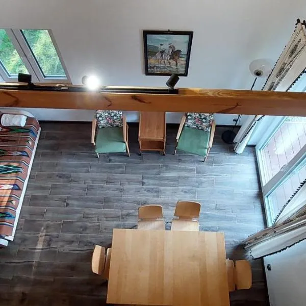 Bazylówka, Hotel in Czyże