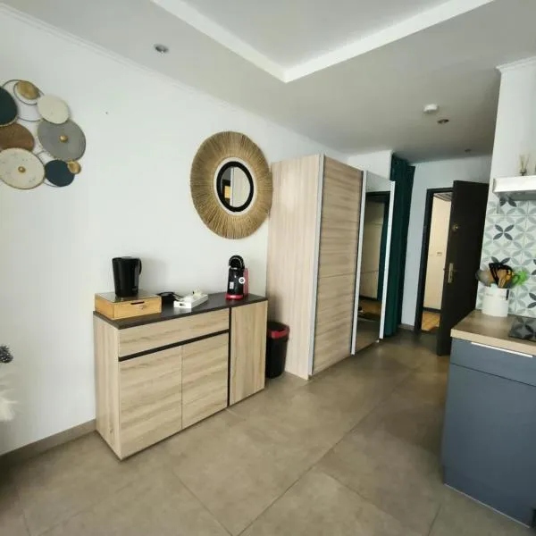 Studio à 2 minutes de la plage, hotel in La Grande-Motte