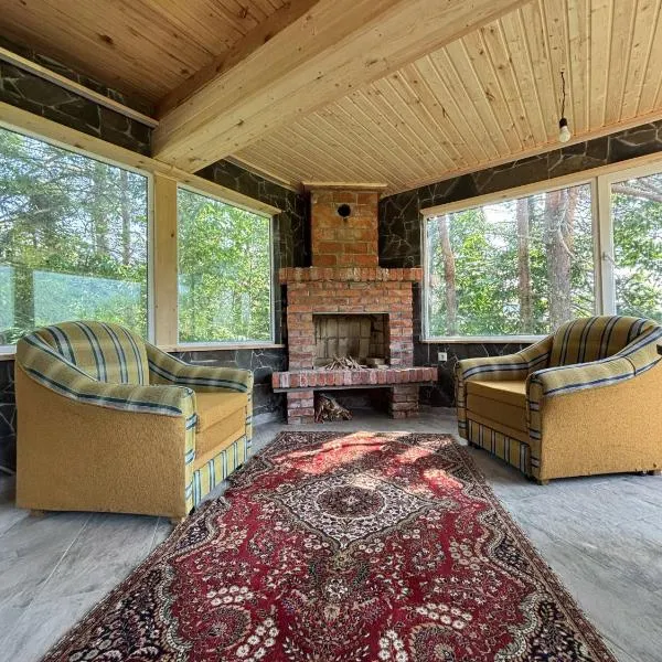 Hill House - Wine Cellar & Fishery in Varjanisi, hotel in Varjanisi