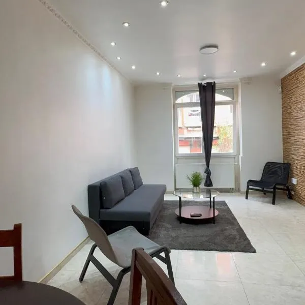 Luxury Apartment 2BR & Jacuzzi Near Expo 12 & ING Arena, hôtel à Bruxelles