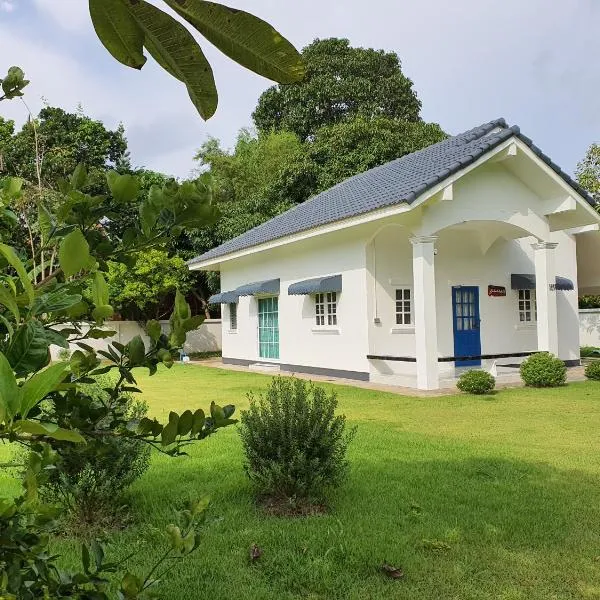 Ballachulish Rayong 2 BR, ξενοδοχείο σε Mae Pim