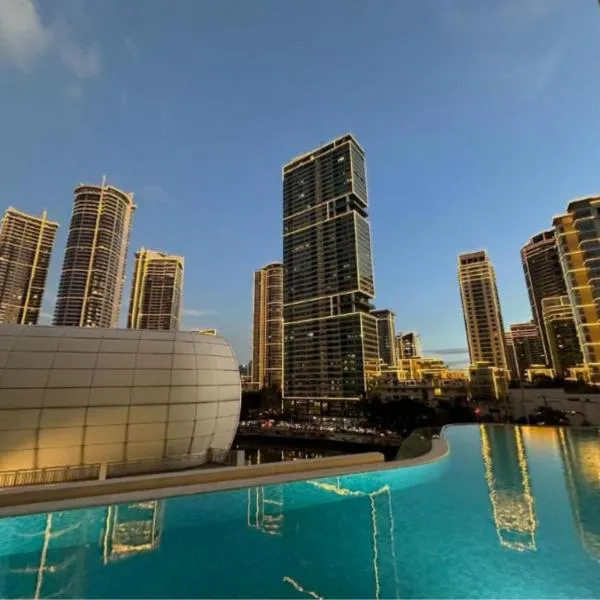 Novotel Residence Hotel Manila by Jolly Luxe Suites at Acqua，位于马尼拉的酒店
