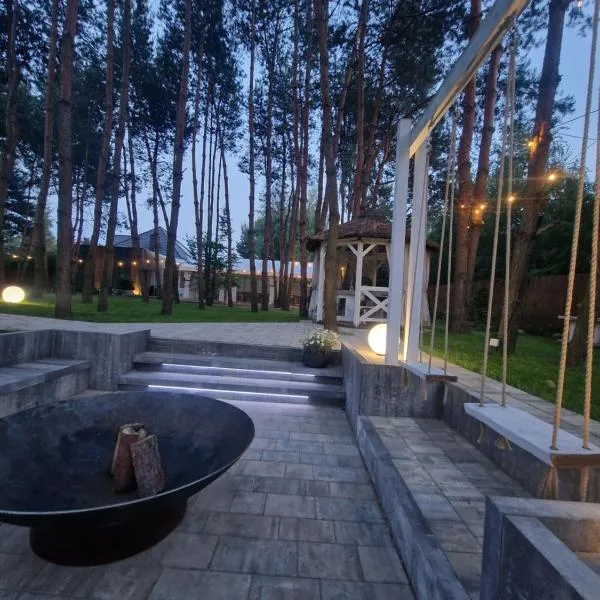 Modra Sikorka, hôtel à Smardzewice