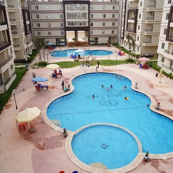 شاليه فندقي North coast قرية ومنتجع جوليانا أمام قرية قناة السويس - الساحل الشمالي juliana resort، فندق في Dawwār Muşādif Yūnus
