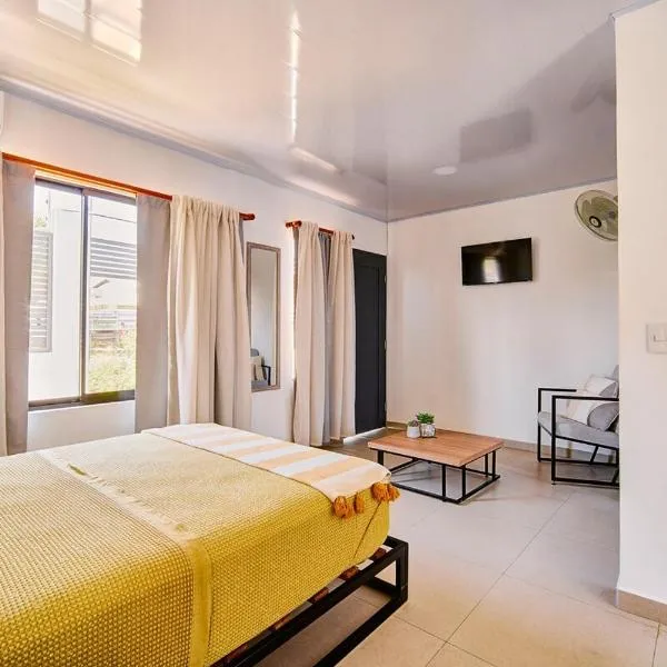 Modern Caribbean Studio - Roosevelt, hotel Puerto Limónban