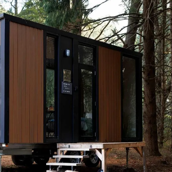 River Oasis Tiny House by Tiny Away, hotel in Noojee