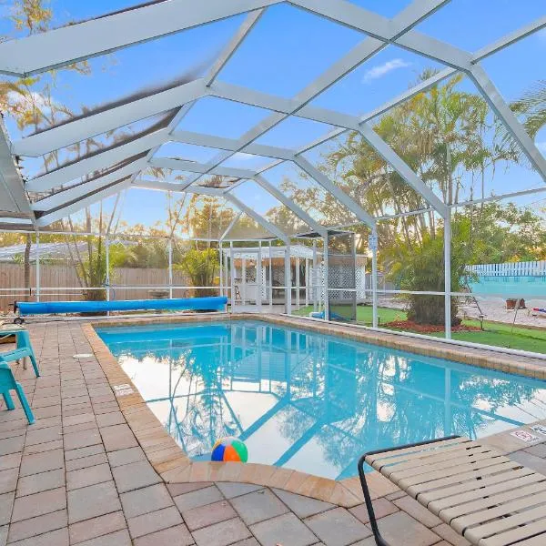 5 Bed Heated Pool Largo, Seminole FL 2 mi Indian Rocks Beach , Pets, Game room, hotel i Seminole