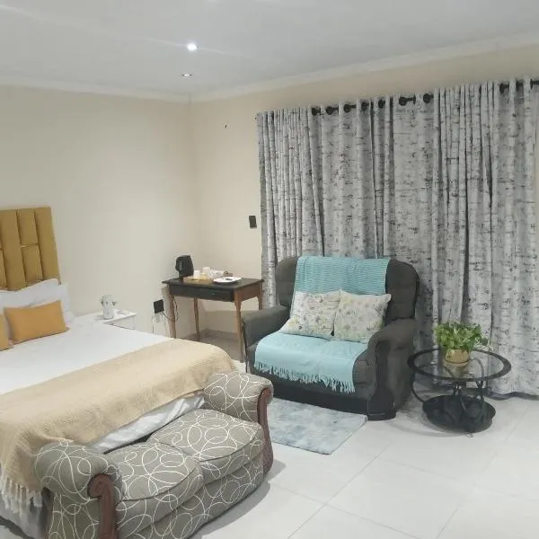Springbok Guest house, hotel en Mandini