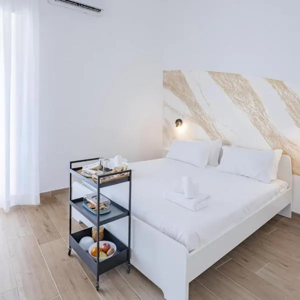 Vatican LeM collection, hotel v Římě