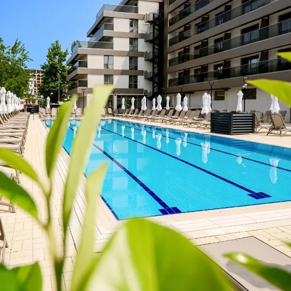 Hotel Laguna Park Sunrise, hotel in Sunny Beach