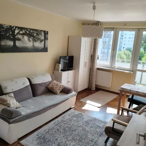 Marea Apartament Przylesie Opera Leśna, ξενοδοχείο στο Σόποτ
