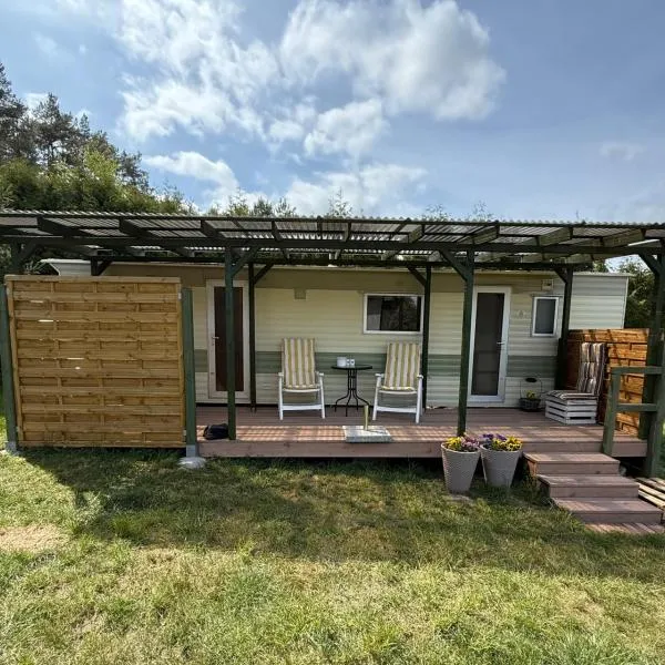 Domek nad rozlewiskiem, hotel in Klotyldzin