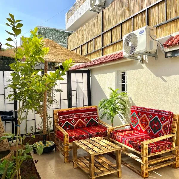 C2, Modern Charm apartment Facing Carrousel with Ocean View, ξενοδοχείο στο Ραμπάτ