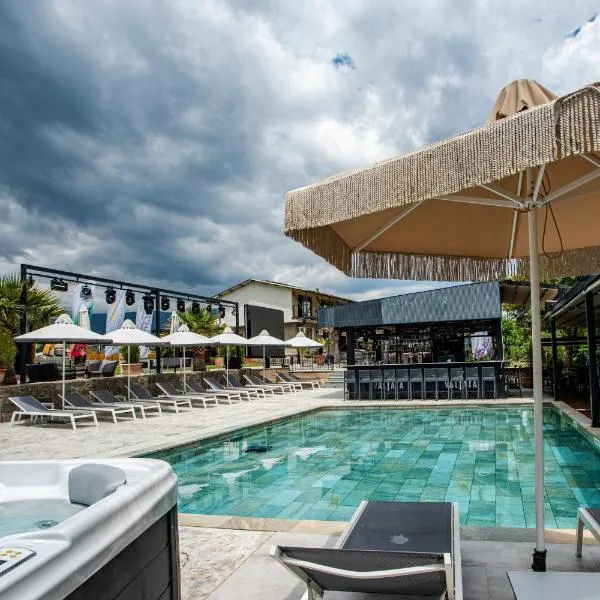 Комплекс язовир Валтата Komplex yazovir VALTATA, ξενοδοχείο σε Samuilovo