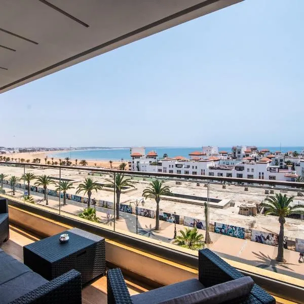 New Luxury Apartment 130sqm with SeaView WiFi Unlimited with Optical Fiber, hotel in Agadir