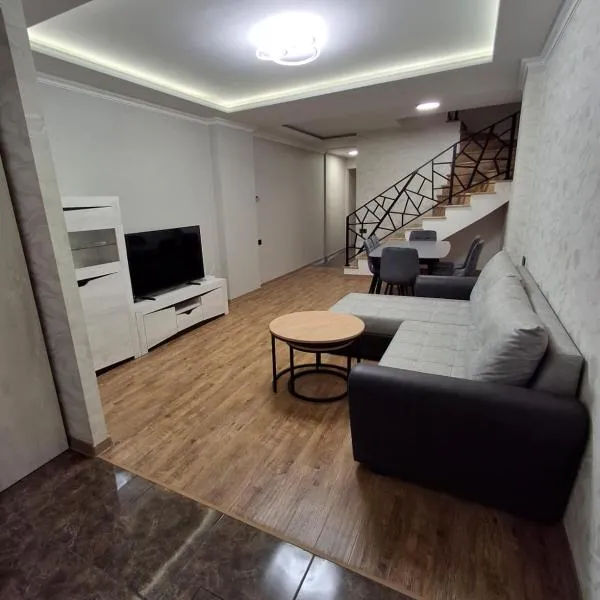 Yerevan Nar-Dos, hotel en Ereván