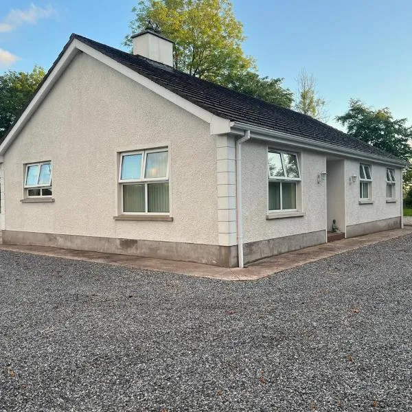 Ewe view cottage,位于Rosslea的酒店