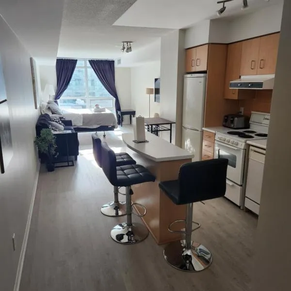 Downtown Toronto Cozy Suite, hotel v destinaci Toronto