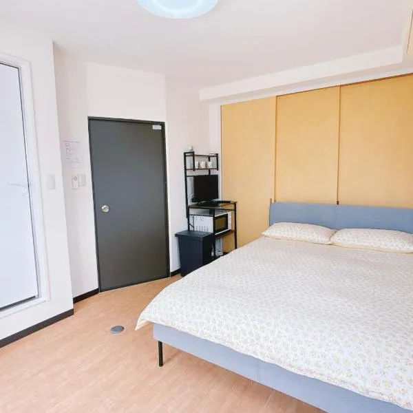 501, Near Shinjuku, JR Sobu Line, Elevator available, 新宿站2站可达,秋叶原 六本木 上野 筑地市场可直达,有电梯,3条地铁可用, отель в Токио