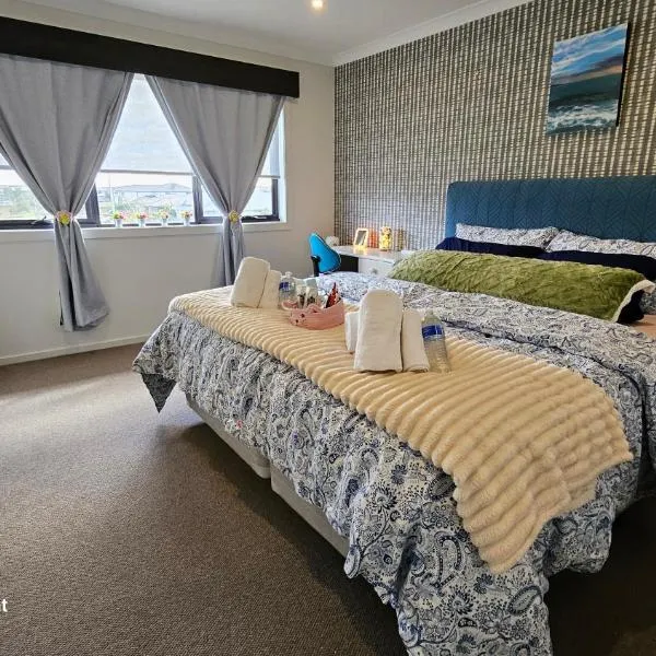 Immaculate Comfy Retreat with King Bed n WIR - Great Ocean Road Stopover, hôtel à Wyndham Vale
