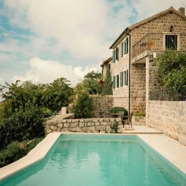 Klinci Village Resort, hotel in Lustica