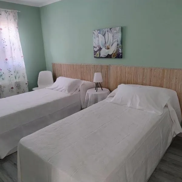 Alojamiento a 25km de Madrid apta para mascotas cerca de zonas de ocio、ナヴァルカルネロのホテル