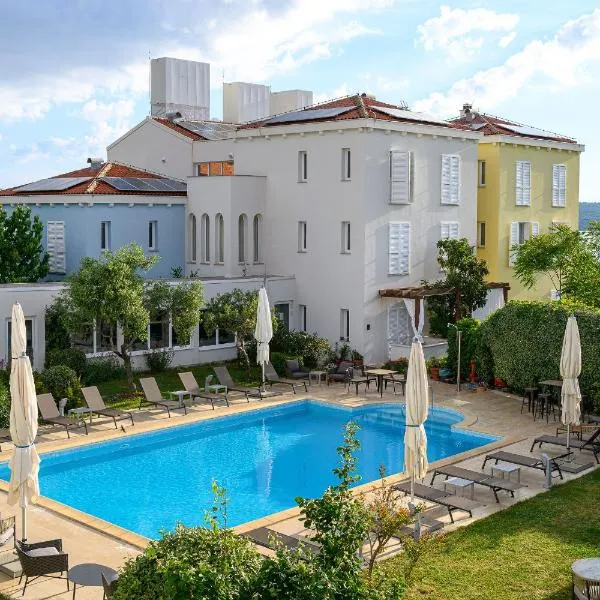 Hotel Manora, hotel v destinaci Nerezine
