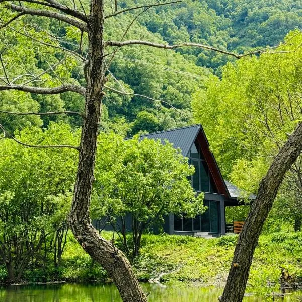 Sno Lake, hôtel à Sno