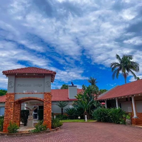Platinum Airport Lodge & Guesthouse, hotel v destinaci Pretoria