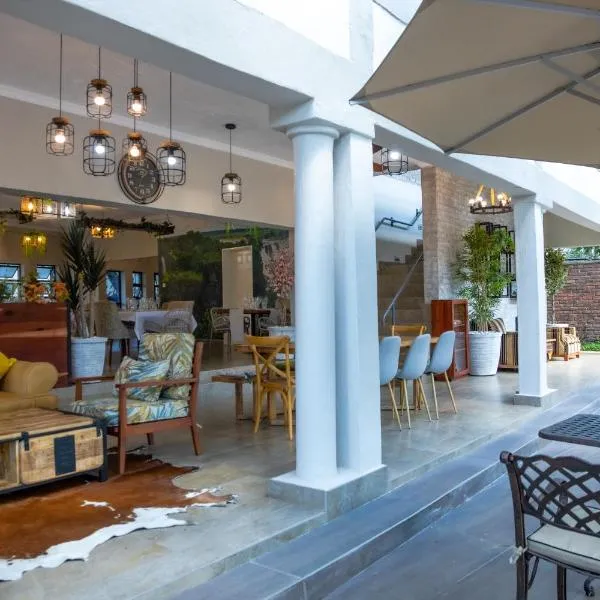 Kasambabezi Lodge, hotel in Victoria Falls