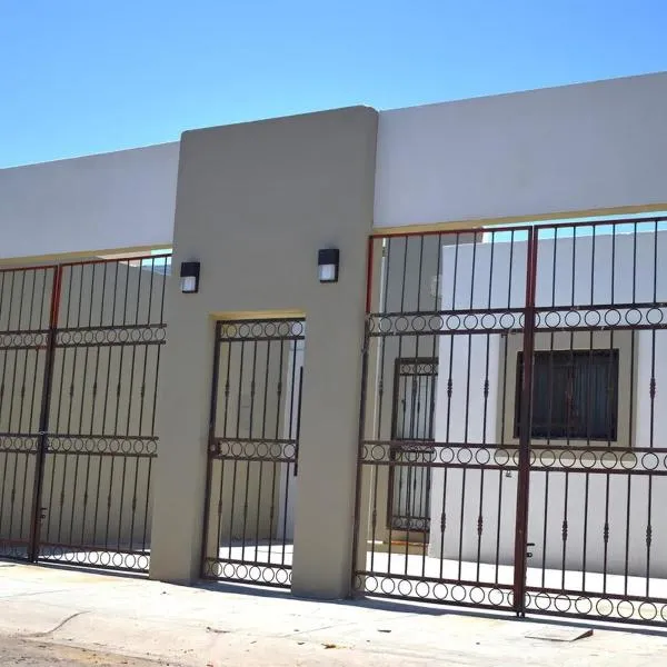House equipped with two bedrooms，位于拉巴斯的酒店