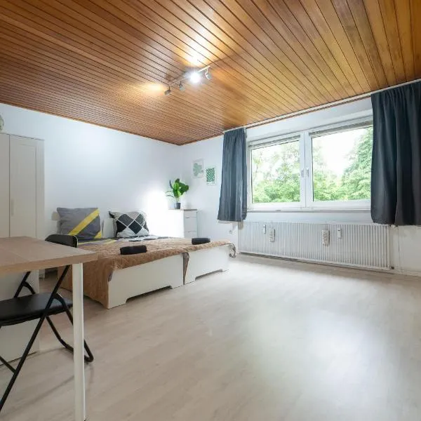 Helle, zentrale 4-Zimmer-Wohnung, hotel v destinaci Braunschweig
