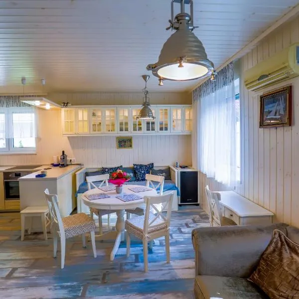 Balaton Row House, ξενοδοχείο σε Tihany