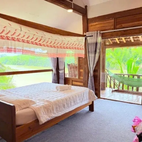 Green Bamboo Lodge Resort, hotel in Cat Tien