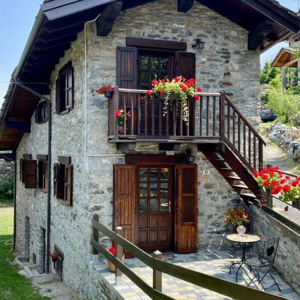 Petite Maison Tillier, hotel in Fenis