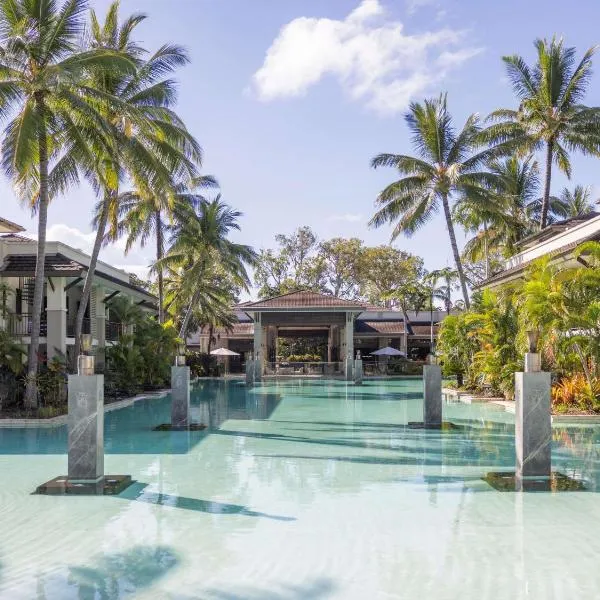 Pullman Port Douglas Sea Temple Resort and Spa, hotel in Port Douglas