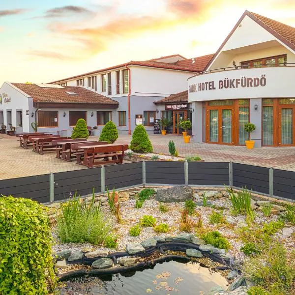 Park Hotel Bükfürdő, hotel v Buku