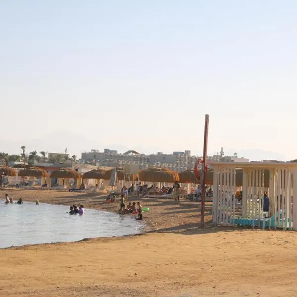 Alhambara compound, hotel sa Hurghada