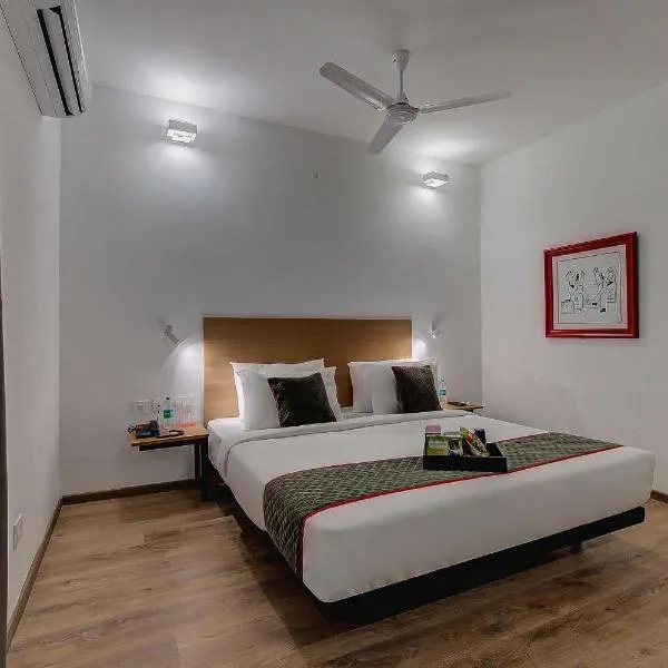 Townhouse Oak T Nagar Chennai，位于钦奈的酒店