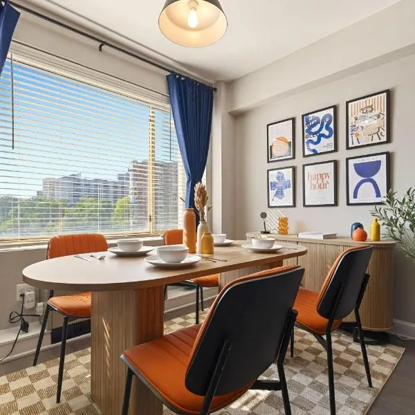 Free Parking - 1BR Arlington Stay Near DC, hotel in Arlington