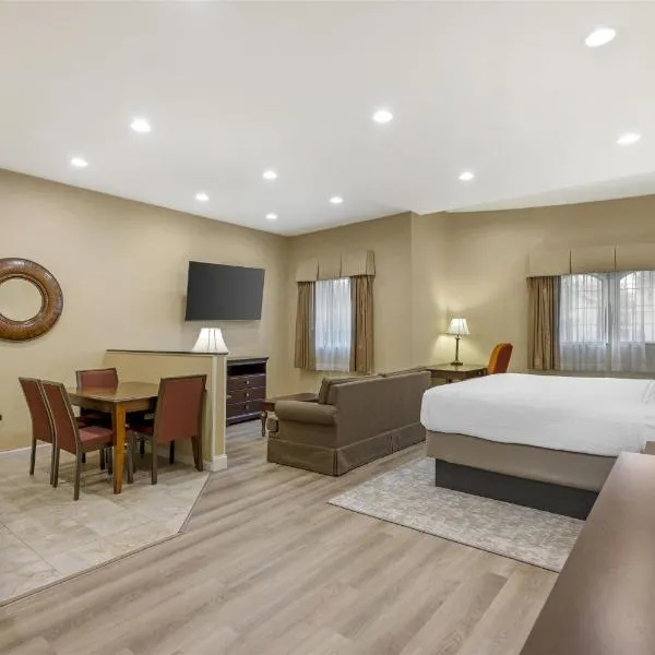 Best Western PLUS Vineyard Inn and Suites, hotell sihtkohas Penn Yan